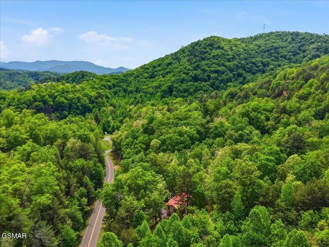 2931 Mountain Boulevard, Sevierville, TN 37876