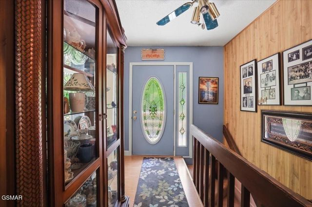 2931 Mountain Boulevard, Sevierville, TN 37876