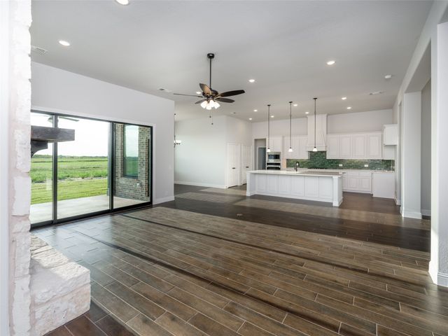 2108 Charters Circle, Nevada, TX 75173