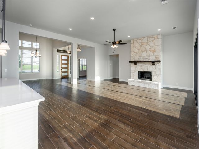 2108 Charters Circle, Nevada, TX 75173
