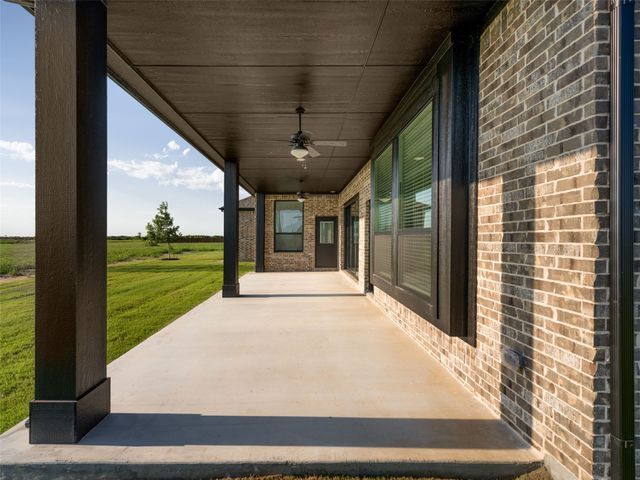 2108 Charters Circle, Nevada, TX 75173