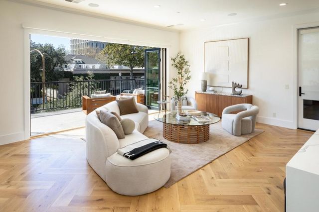 519 Webster Street, Palo Alto, CA 94301