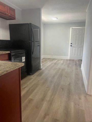 754 Date Palm Drive B-1, Lake Park, FL 33403