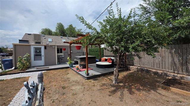3460 S Canosa Court, Englewood, CO 80110