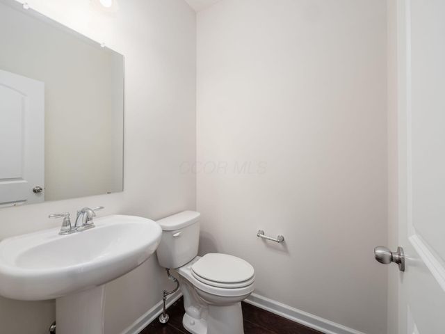 4281 Scotts Way, Shawnee Hills, OH 43065