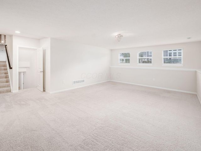 4281 Scotts Way, Shawnee Hills, OH 43065