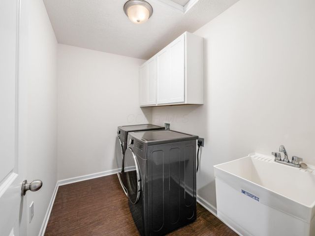 4281 Scotts Way, Shawnee Hills, OH 43065