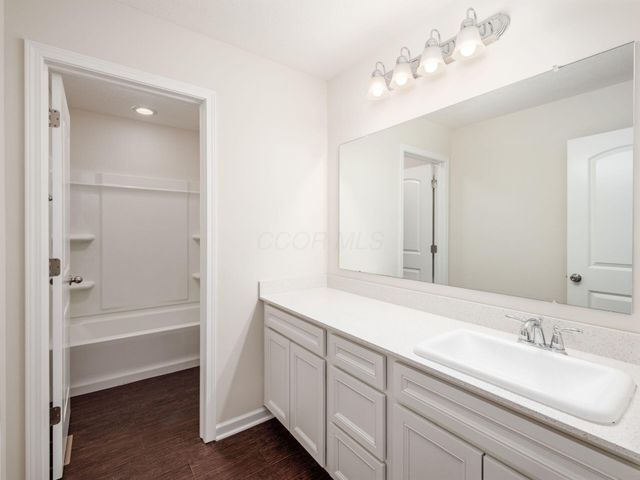 4281 Scotts Way, Shawnee Hills, OH 43065