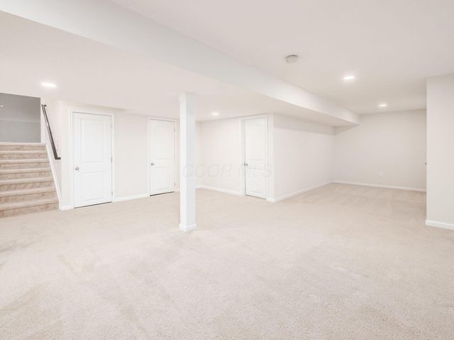 4281 Scotts Way, Shawnee Hills, OH 43065