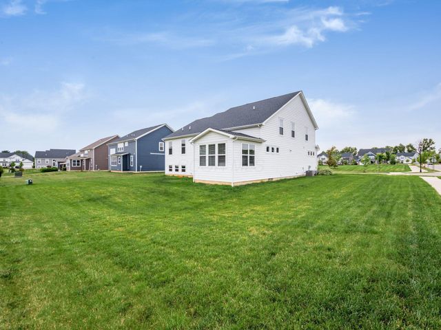 4281 Scotts Way, Shawnee Hills, OH 43065