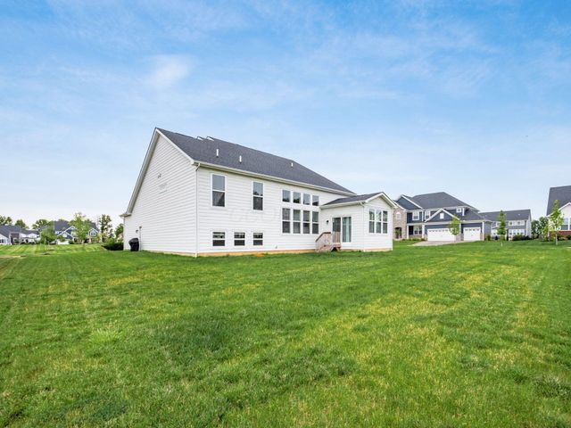 4281 Scotts Way, Shawnee Hills, OH 43065
