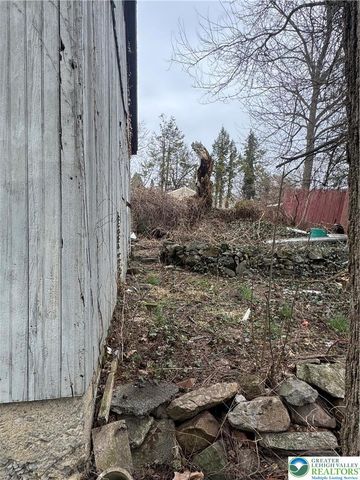 3282 Easton Avenue, Bethlehem Twp, PA 18020