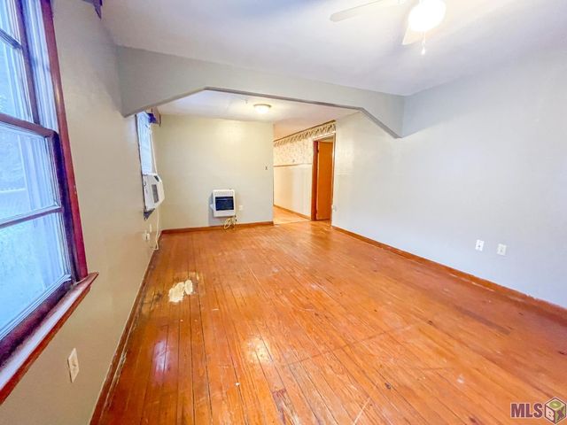 605 Wilker Neal Ave, River Ridge, LA 70123