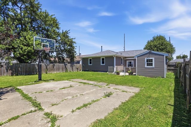 314 N 6th Avenue, Beech Grove, IN 46107