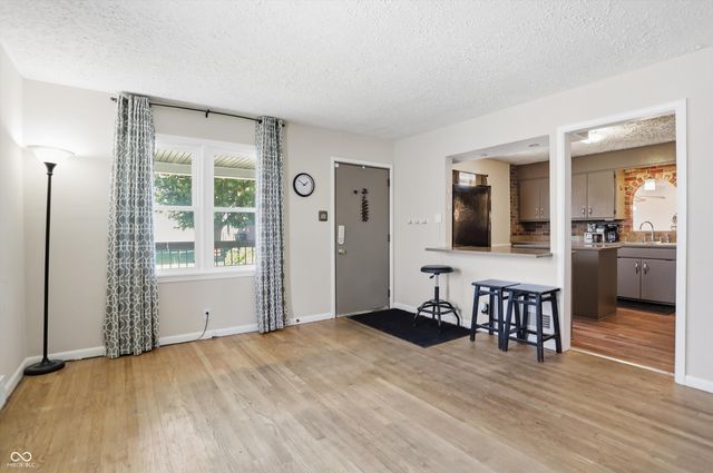 314 N 6th Avenue, Beech Grove, IN 46107