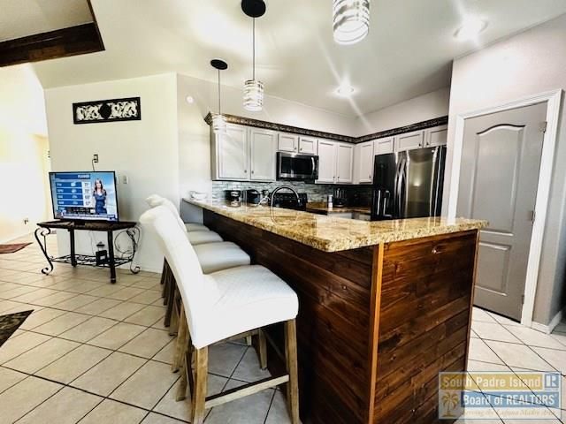 1 Torrey Pines Dr., Laguna Vista, TX 78578