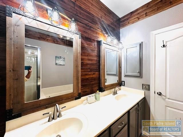 1 Torrey Pines Dr., Laguna Vista, TX 78578