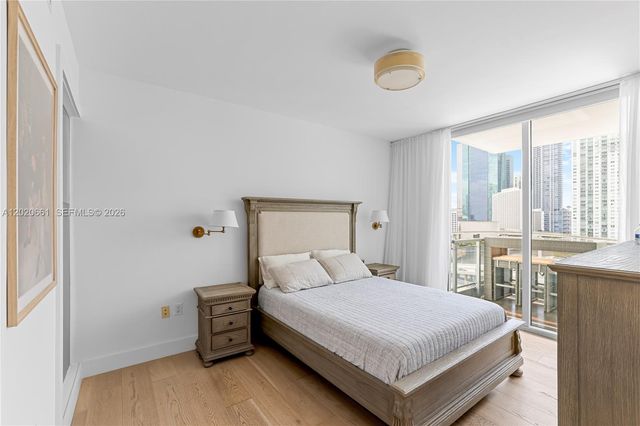 92 SW 3rd St 1201, Miami, FL 33130