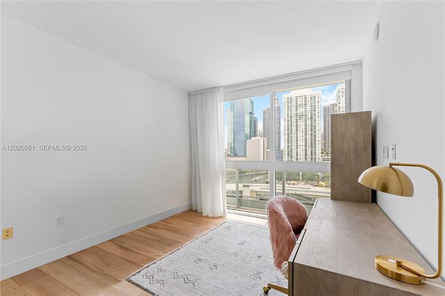 92 SW 3rd St 1201, Miami, FL 33130