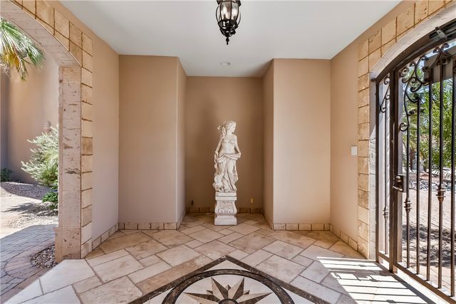 6110 S Los Lagos Place, Fort Mohave, AZ 86426