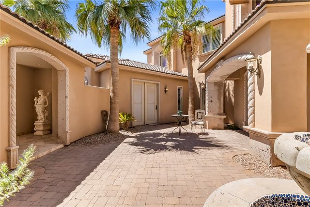 6110 S Los Lagos Place, Fort Mohave, AZ 86426