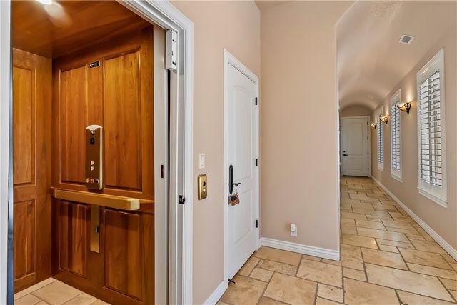 6110 S Los Lagos Place, Fort Mohave, AZ 86426