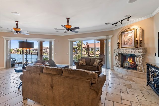 6110 S Los Lagos Place, Fort Mohave, AZ 86426