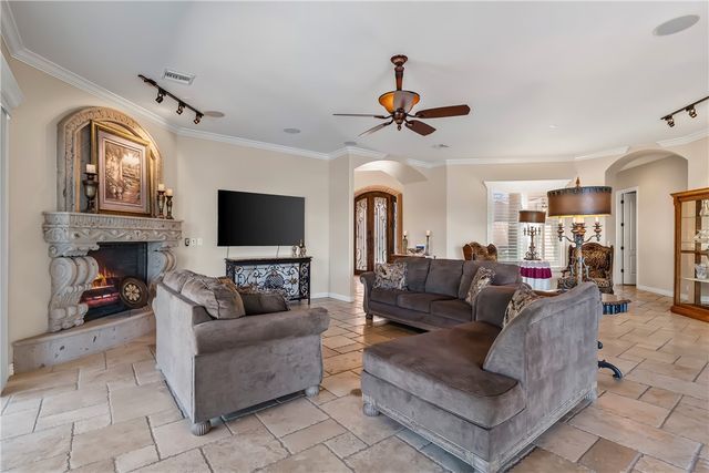 6110 S Los Lagos Place, Fort Mohave, AZ 86426