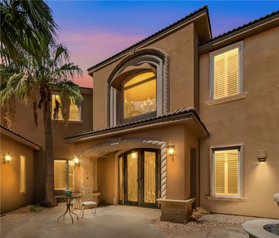6110 S Los Lagos Place, Fort Mohave, AZ 86426
