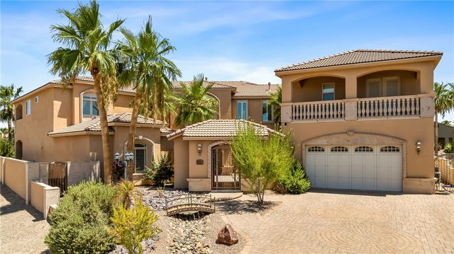 6110 S Los Lagos Place, Fort Mohave, AZ 86426