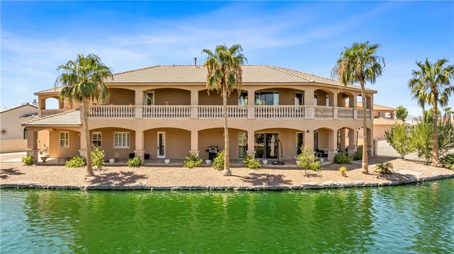6110 S Los Lagos Place, Fort Mohave, AZ 86426