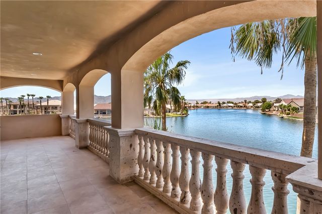 6110 S Los Lagos Place, Fort Mohave, AZ 86426