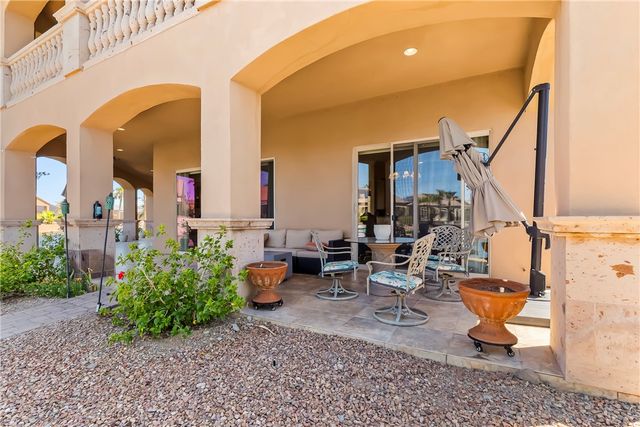 6110 S Los Lagos Place, Fort Mohave, AZ 86426