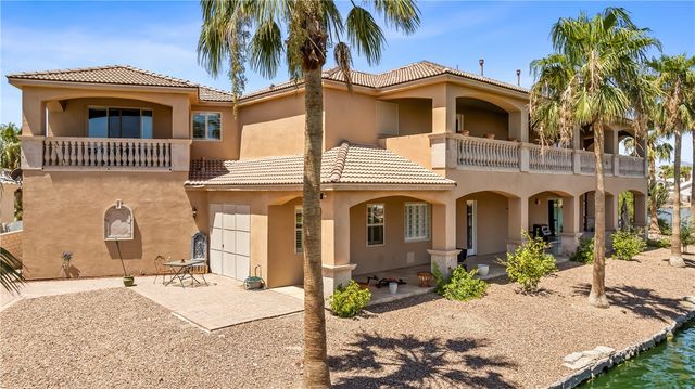 6110 S Los Lagos Place, Fort Mohave, AZ 86426