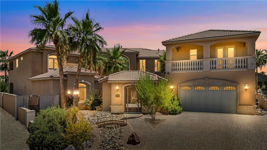 6110 S Los Lagos Place, Fort Mohave, AZ 86426