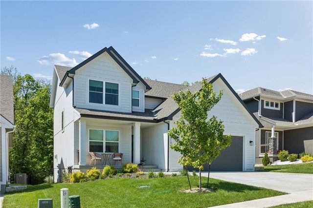 16135 Giorgia Street, Parkville, MO 64152