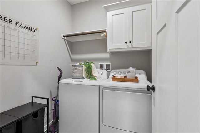 16135 Giorgia Street, Parkville, MO 64152