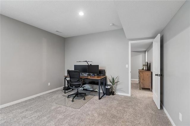 16135 Giorgia Street, Parkville, MO 64152