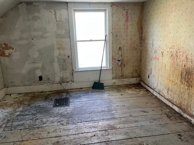 53-59 Raiches Cross Road, Danby, VT 05739