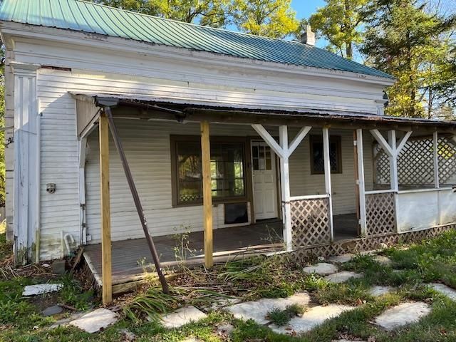 53-59 Raiches Cross Road, Danby, VT 05739