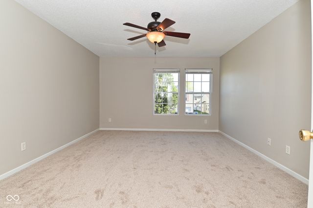 9217 Middlebury Way, Indianapolis, IN 46113