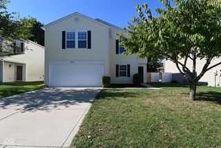 9217 Middlebury Way, Indianapolis, IN 46113