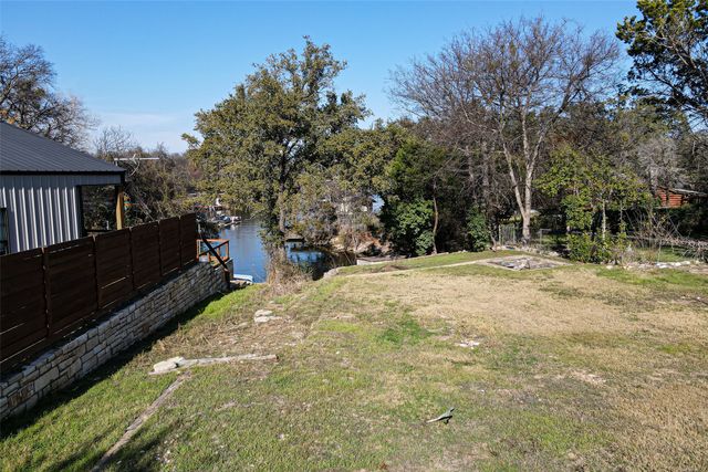 1306 Keechi Trail, Granbury, TX 76048