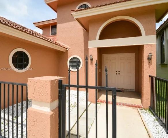 587 NW 38th Ave, Deerfield Beach, FL 33442