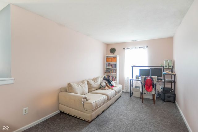 3873 Crest Point Drive, Westfield, IN 46062