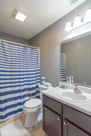 3873 Crest Point Drive, Westfield, IN 46062