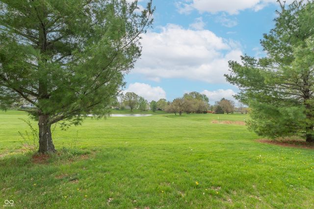 3873 Crest Point Drive, Westfield, IN 46062