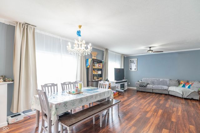 3873 Crest Point Drive, Westfield, IN 46062
