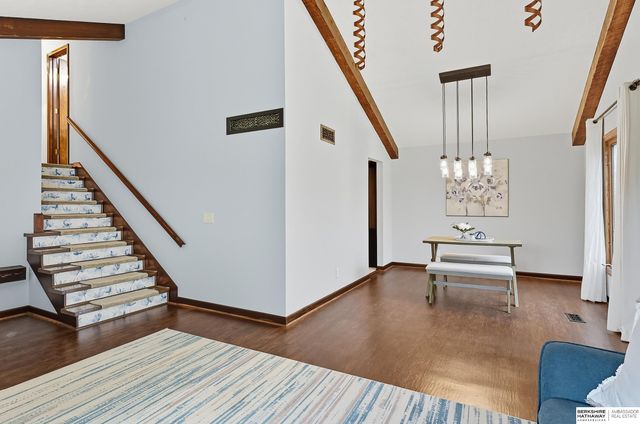 1438 S 167th Street, Omaha, NE 68130