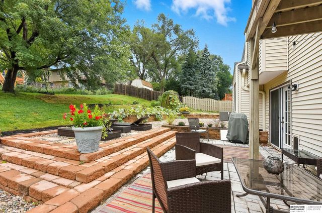 1438 S 167th Street, Omaha, NE 68130